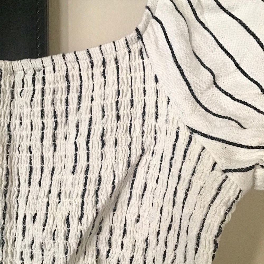 Striped crop top - Picture 5 of 5